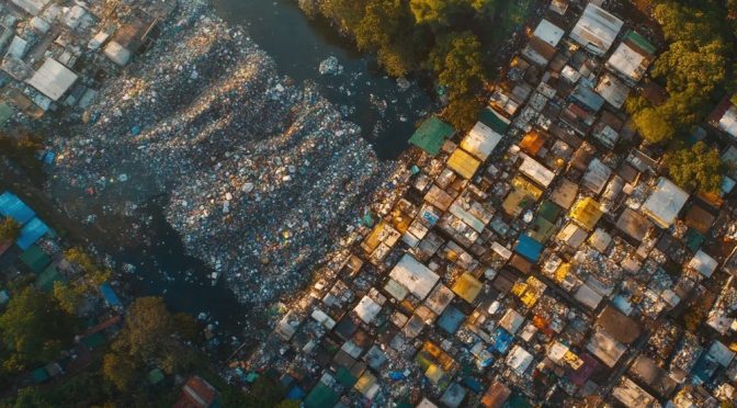 日本のリサイクル政策と海外との比較：成功の鍵は？